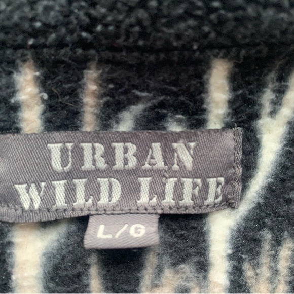 Vintage Fleece Wolf Jacket Size Large - Picture 7 of 7